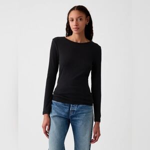 Old Navy modern fit crew neck Ultra Soft top medium black m